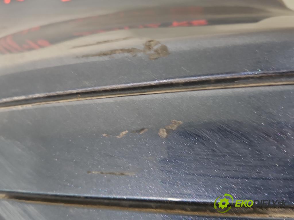 Volvo S40 II 2004-2012 1.8 16V 125 hp manual 92 kW 1798 cm3 4- nárazník zadní 30676200 (Klika dveří ostatní)