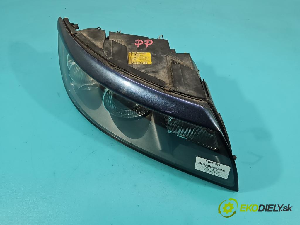 Volvo S40 II 2004-2012 1.8 16V 125 HP manual 92 kW 1798 cm3 4- Reflektor: pravý 30698874 (Svetlo predné pravé)