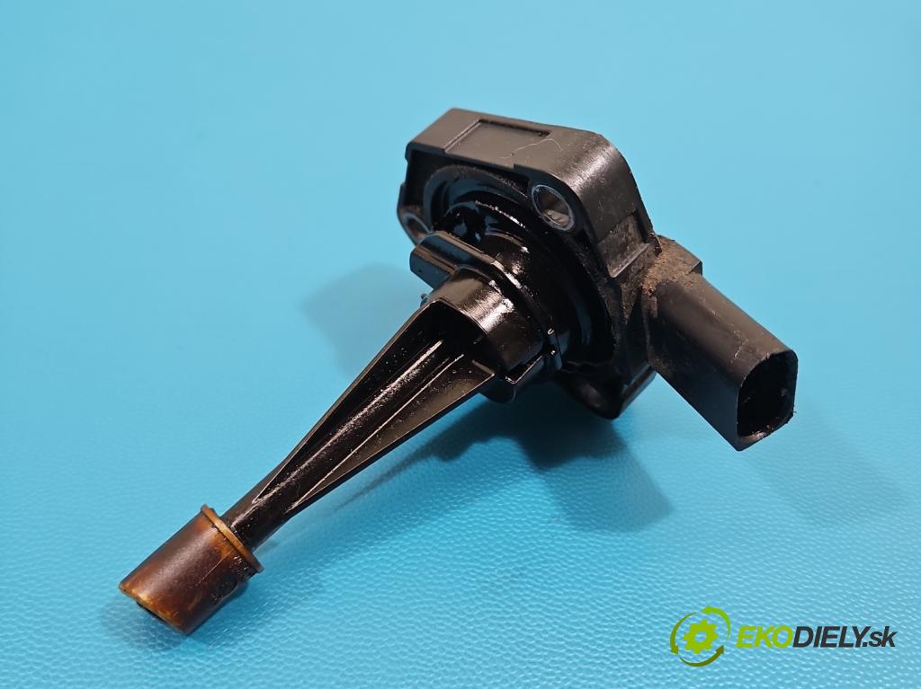 Audi A6 C7 2011-2018 2.0 TFSI 179KM automatic 132 kW 1984 cm3 4- snímač úroveň: oleja: 03C907660Q (Snímač)