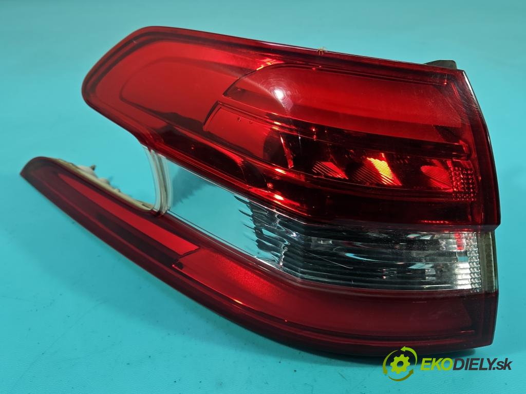 Peugeot 308 II 2013-2021 1.2 12V 110 hp manual 81 kW 1199 cm3 5- světlo zadní levé 9678093980 (Klika dveří ostatní)