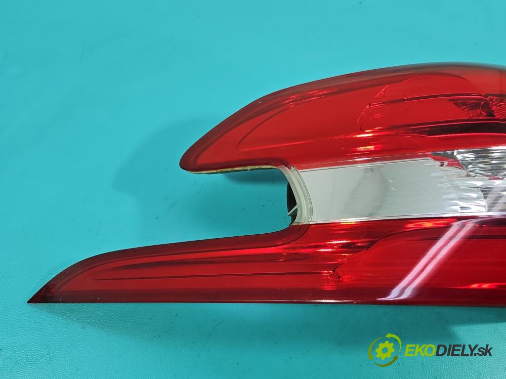 Peugeot 308 II 2013-2021 1.2 12V 110 hp manual 81 kW 1199 cm3 5- světlo zadní levé 9678093980 (Klika dveří ostatní)