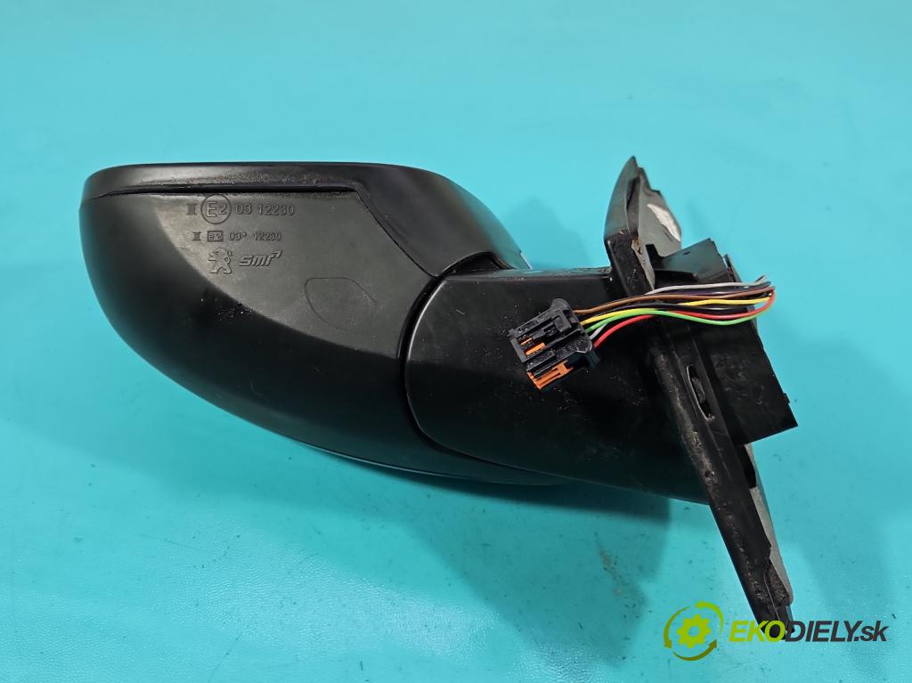 Peugeot 308 II 2013-2021 1.2 12V 110 HP manual 81 kW 1199 cm3 5- zrkadlo ľavé 98088641XT (Kľučka dverí ostatné)