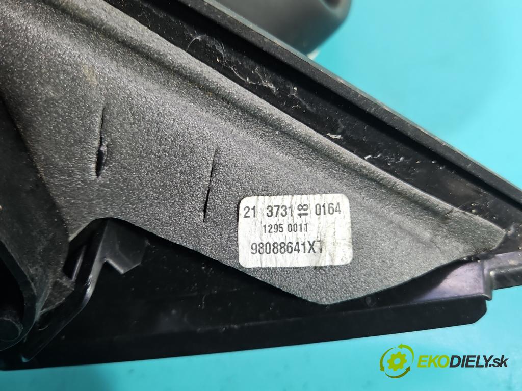 Peugeot 308 II 2013-2021 1.2 12V 110 HP manual 81 kW 1199 cm3 5- zrkadlo ľavé 98088641XT (Kľučka dverí ostatné)