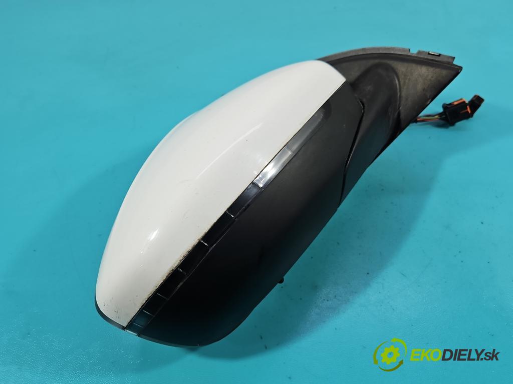 Peugeot 308 II 2013-2021 1.2 12V 110 hp manual 81 kW 1199 cm3 5- zpětné zrcátko pravé  (Klika dveří ostatní)