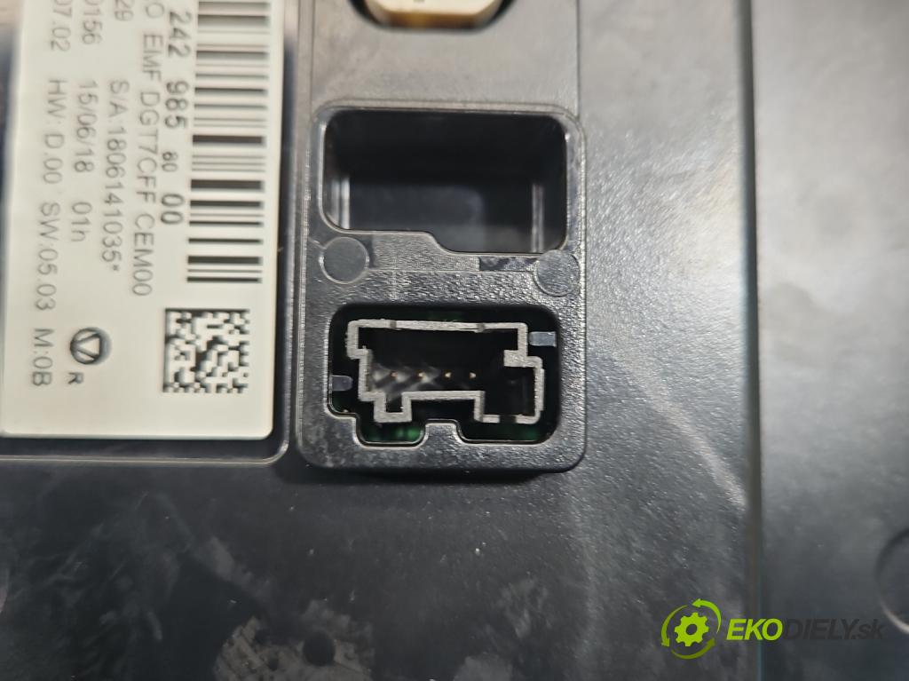 Peugeot 308 II 2013-2021 1.2 12V 110 HP manual 81 kW 1199 cm3 5- Zobrazit: 982429858000 (Prístrojová doska)