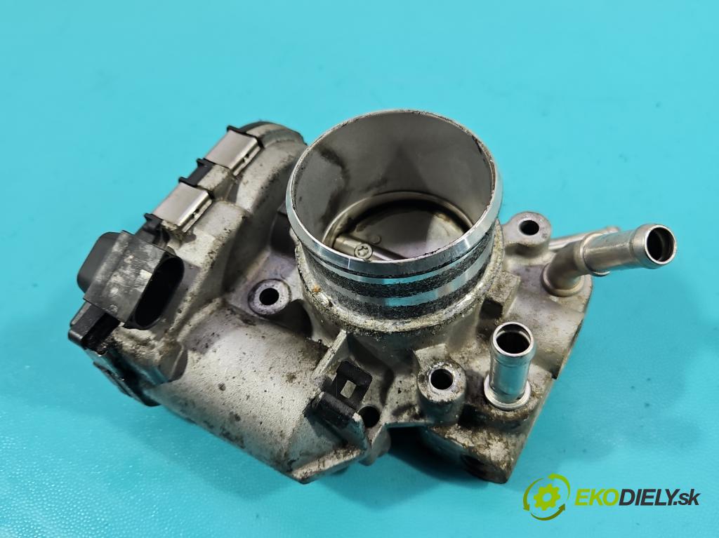 Kia Venga 1.4 16V 90 HP manual 66.2 kW 1396 cm3 5- klapka 35100-2B150 (Škrtiaca klapka)