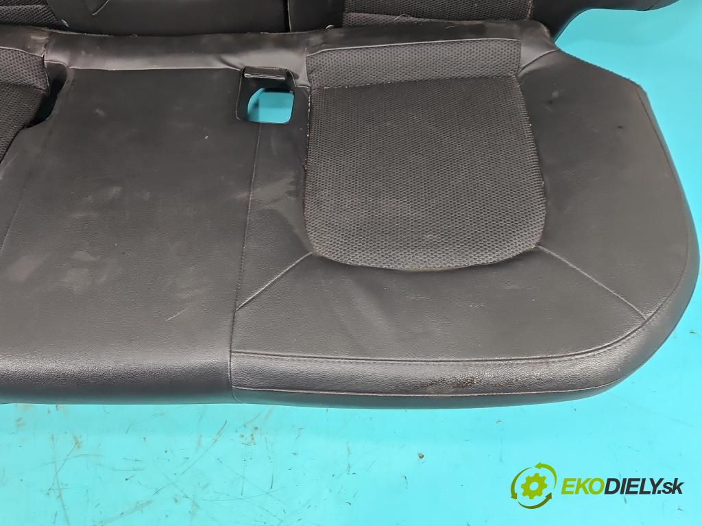 Hyundai Ix35 2.0 CRDI 136 HP manual 100 kW 1995 cm3 5- sedačke: komplet