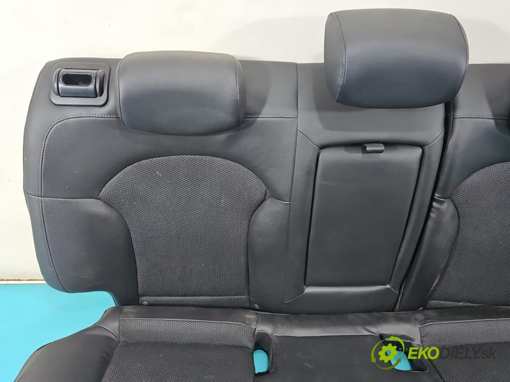 Hyundai Ix35 2.0 CRDI 136 HP manual 100 kW 1995 cm3 5- sedačke: komplet