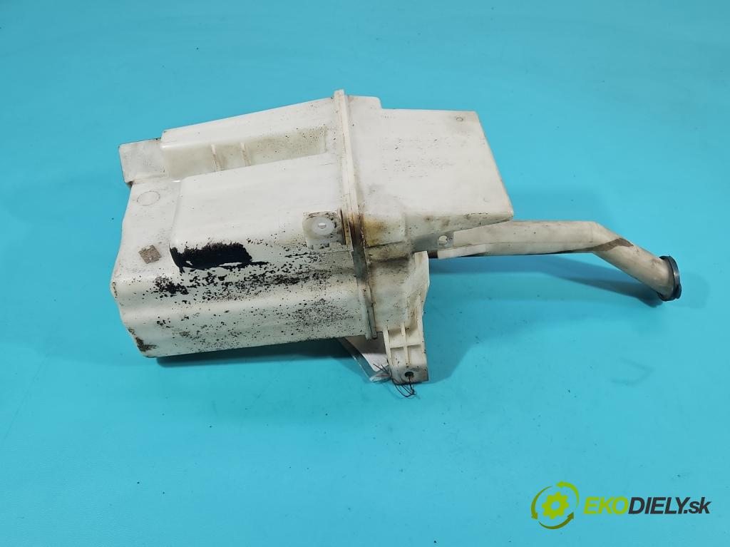 Toyota Avensis II T25 2003-2008 1.8 vvti 129 hp manual 95 kW 1794 cm3 5- nádržka tekutina: ostřikovačů