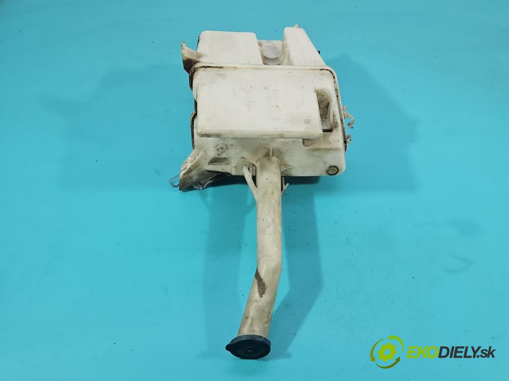 Toyota Avensis II T25 2003-2008 1.8 vvti 129 hp manual 95 kW 1794 cm3 5- nádržka tekutina: ostřikovačů