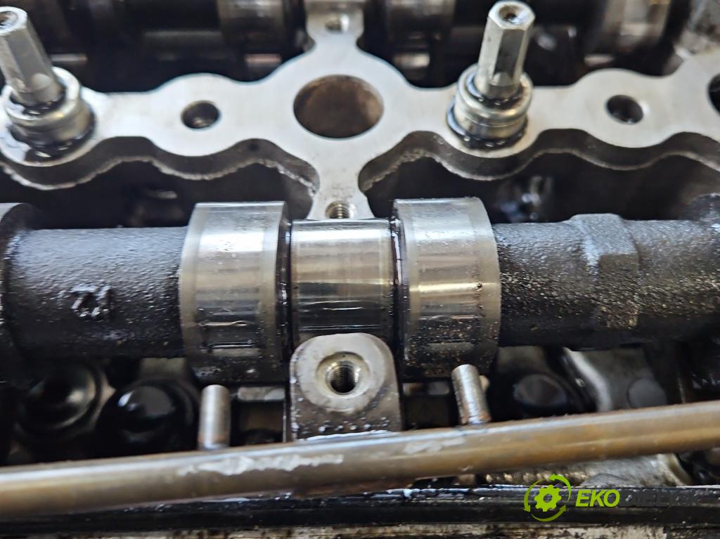 Toyota Auris I 2006-2013 2.0 D4D 126 HP manual 93 kW 1998 cm3 5- motor diesla 1AD