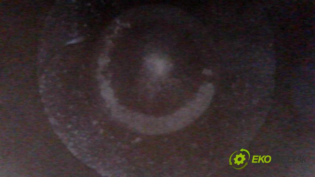 Toyota Auris I 2006-2013 2.0 D4D 126 HP manual 93 kW 1998 cm3 5- motor diesla 1AD