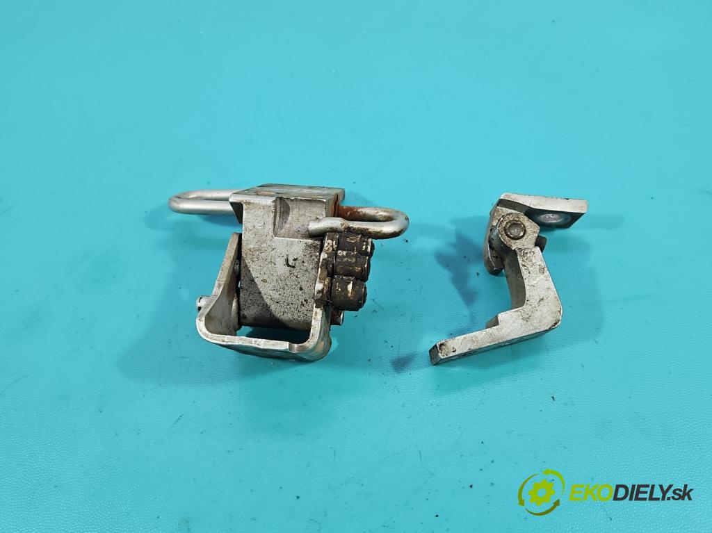 Audi A3 8L 1996-2003 1.9 tdi 90 hp manual 66 kW 1896 cm3 5- Závěs: dveře přední levý 4B0831411B