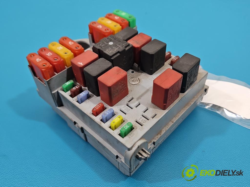 Fiat Ducato III 2006-2014 2.3 jtd 120 HP manual 88 kW 2287 cm3 5- skrinka poistka 1349946080 (Poistková skrinka)