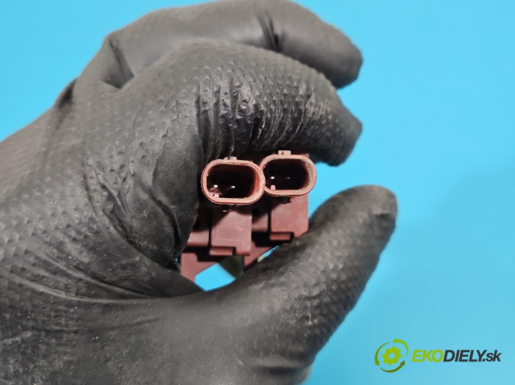 Bmw 5 G30 2017-2024 2.0d 190 hp automatic 140 kW 1995 cm3 4- snímač šokovat: 5WK44815 (Snímač nárazu)