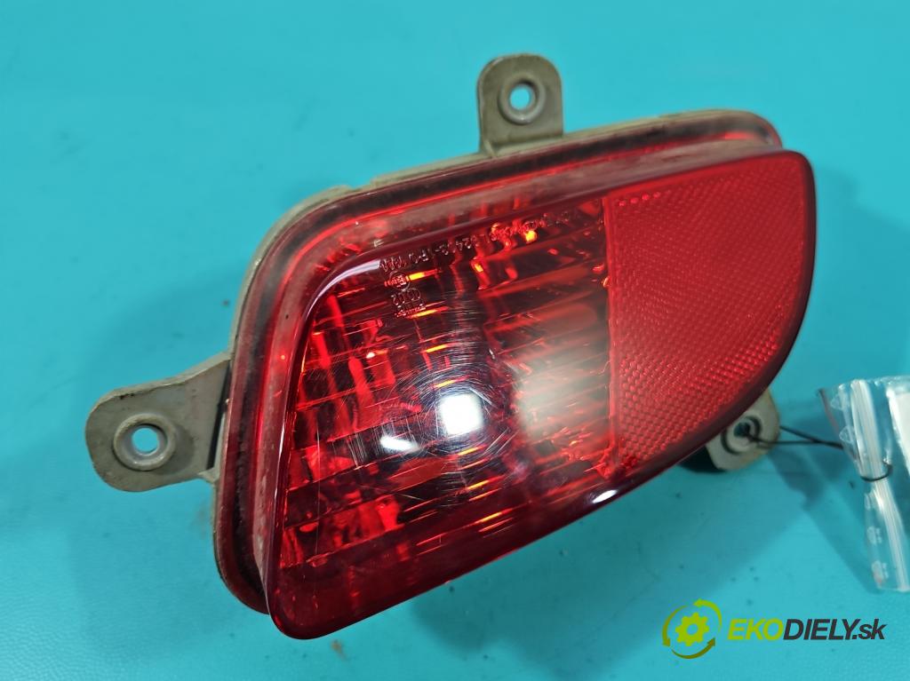 Kia Venga 1.4 16V 90 HP manual 66.2 kW 1396 cm3 5- svetlo / reflektor zadné ľavé nárazník 92403-1PO