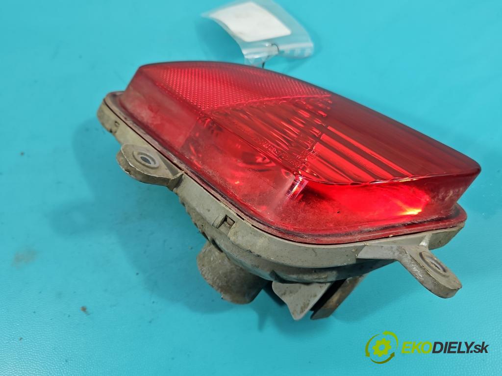 Kia Venga 1.4 16V 90 HP manual 66.2 kW 1396 cm3 5- svetlo / reflektor zadné ľavé nárazník 92403-1PO