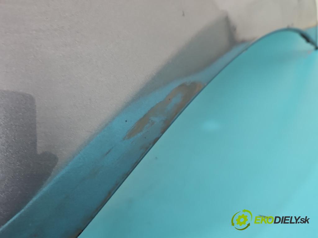 Kia Venga 1.4 16V 90 hp manual 66.2 kW 1396 cm3 5- nárazník zadní  (Klika dveří ostatní)