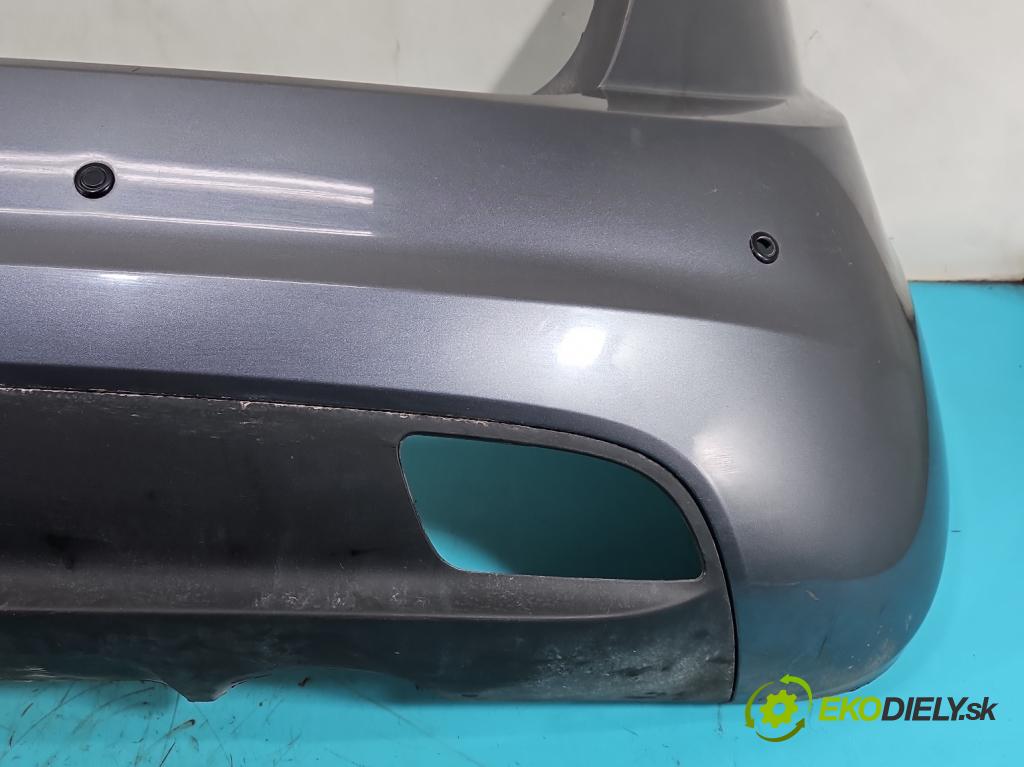 Kia Venga 1.4 16V 90 hp manual 66.2 kW 1396 cm3 5- nárazník zadní  (Klika dveří ostatní)