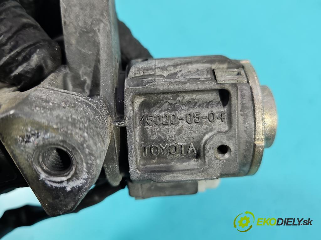 Toyota Avensis II T25 2003-2008 1.8 vvti 129 hp manual 95 kW 1794 cm3 5- řídící jednotka motoru 89661-05860