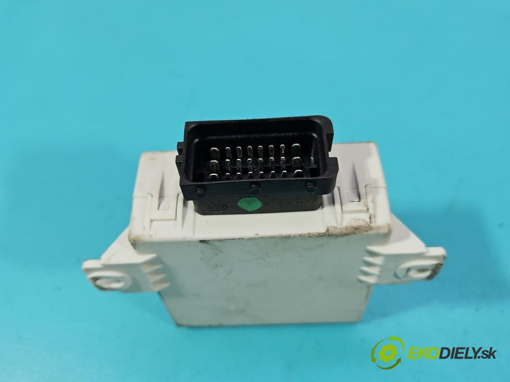 Toyota Avensis II T25 2003-2008 1.8 vvti 129 hp manual 95 kW 1794 cm3 5- řídící jednotka motoru 89661-05860