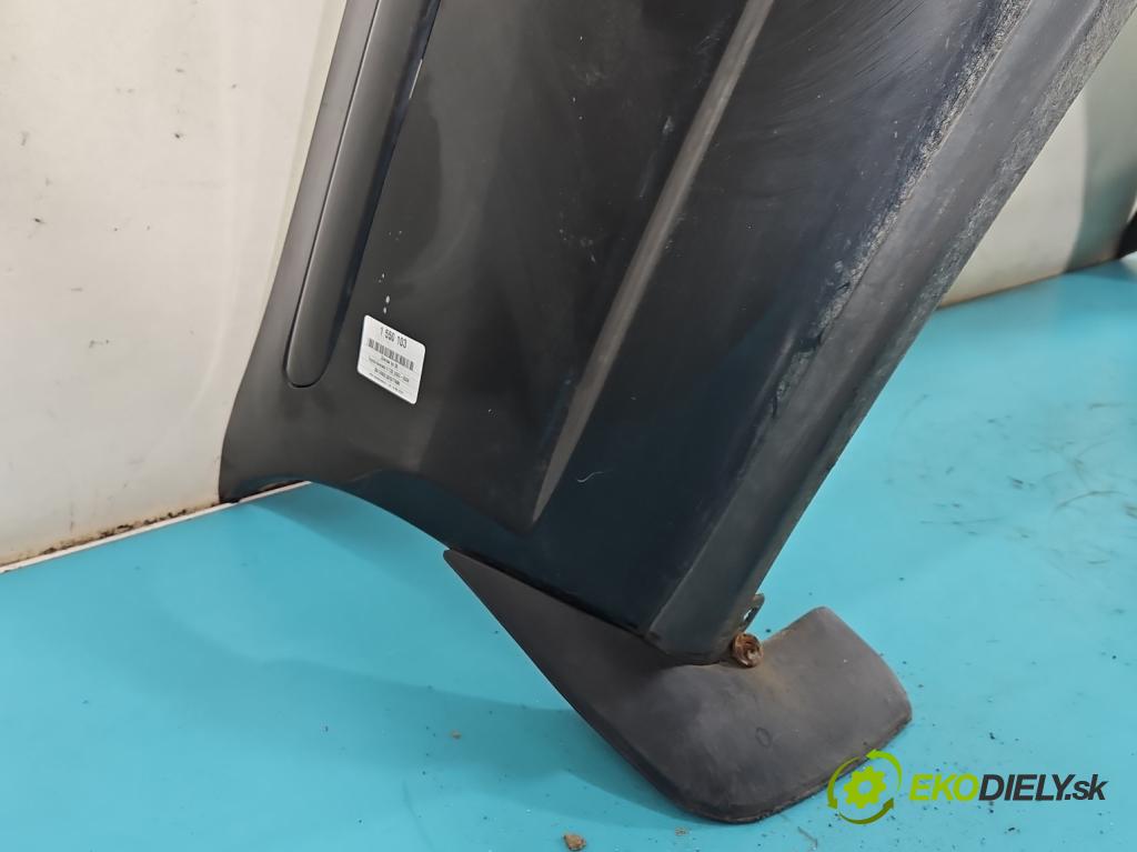 Toyota Avensis II T25 2003-2008 1.8 vvti 129 hp manual 95 kW 1794 cm3 5- nárazník zadní  (Klika dveří ostatní)