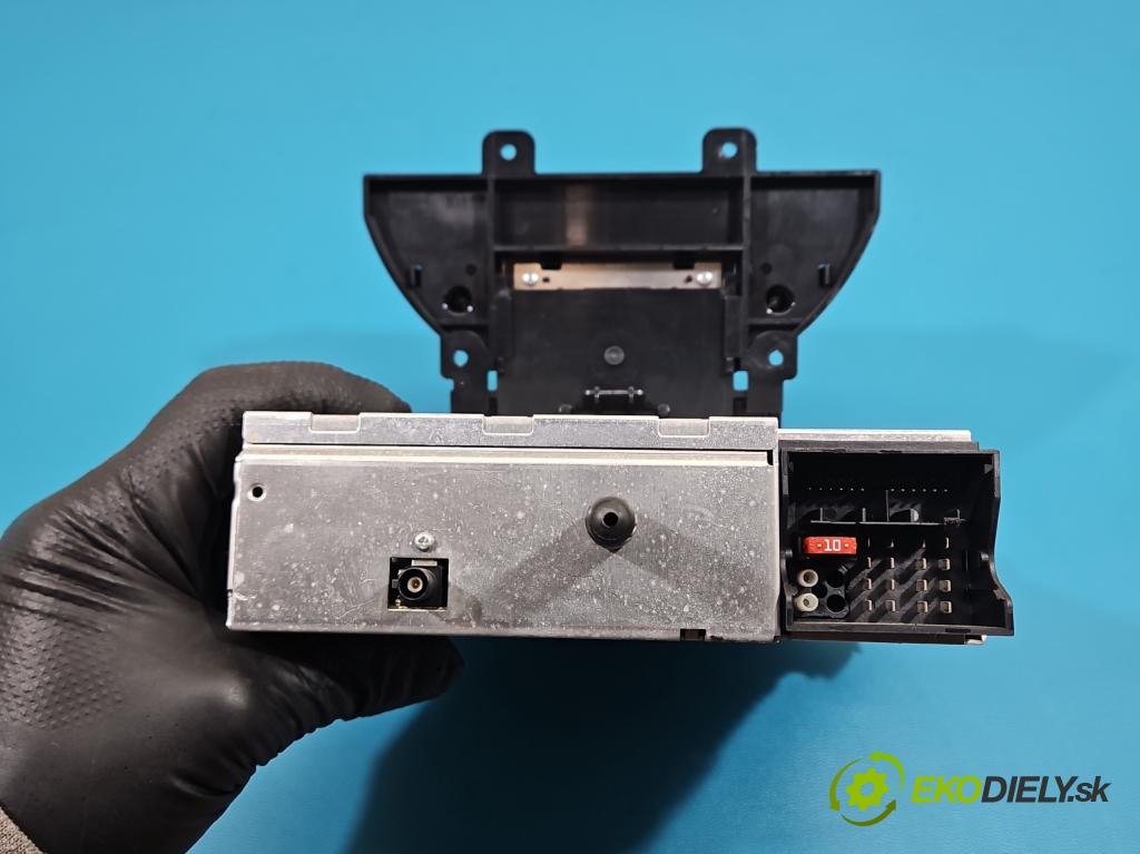 Mini One II 2006-2013 1.6 16V 120 HP manual 88 kW 1598 cm3 3- Radio originál 3449345