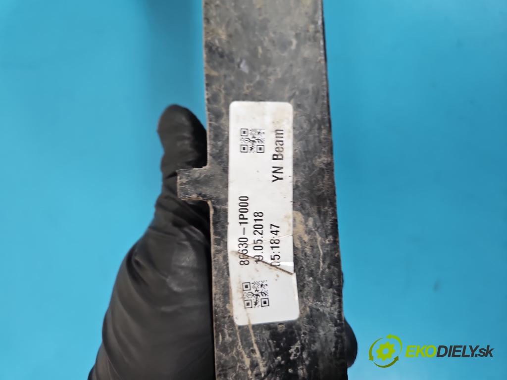 Kia Venga 1.4 16V 90 HP manual 66.2 kW 1396 cm3 5- výstuha nárazník zadné 86630-1P000