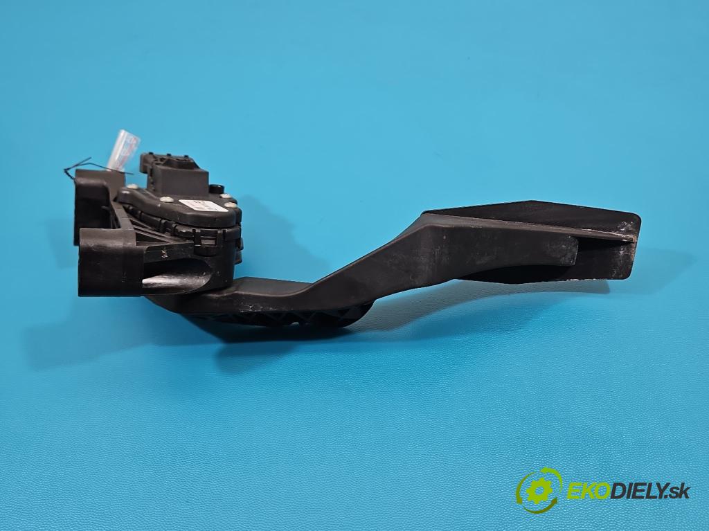 Opel Zafira B 2005-2014 1.7 cdti 125 hp manual 92 kW 1686 cm3 5- pedal plyn: potenciometr: 9202341