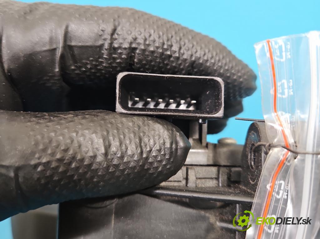 Opel Zafira B 2005-2014 1.7 cdti 125 hp manual 92 kW 1686 cm3 5- pedal plyn: potenciometr: 9202341