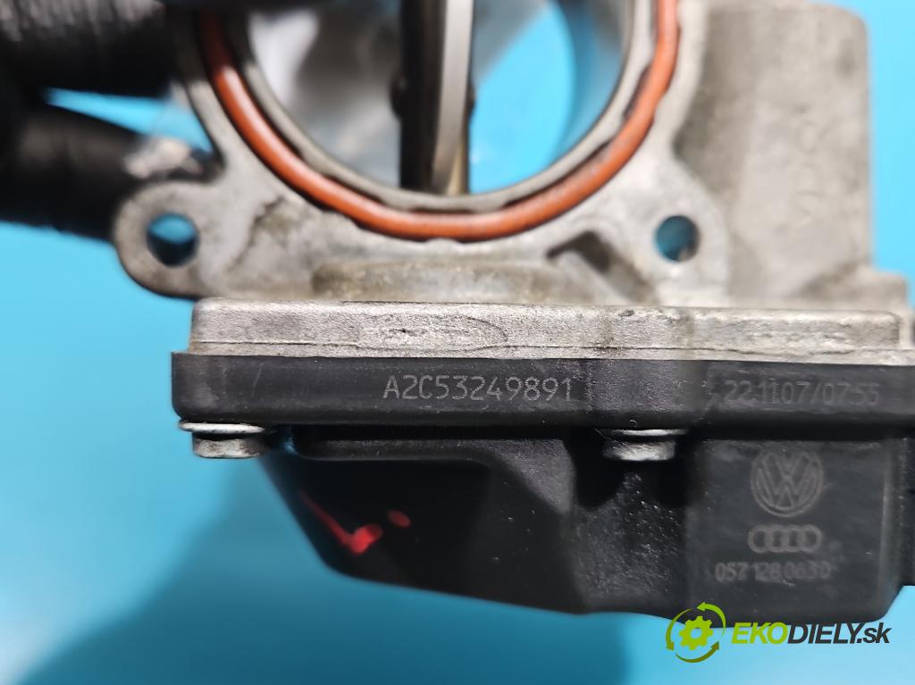 Audi Q7 2005-2015 4.2 TDI 326KM automatic 240 kW 4134 cm3 5- klapka 057128063D (Škrtiaca klapka)