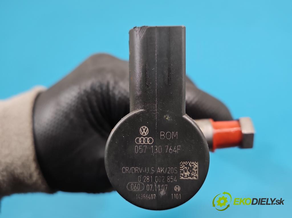 Audi Q7 2005-2015 4.2 TDI 326KM automatic 240 kW 4134 cm3 5- lišta vstrekovacia 057130090L (Vstrekovacia lišta)