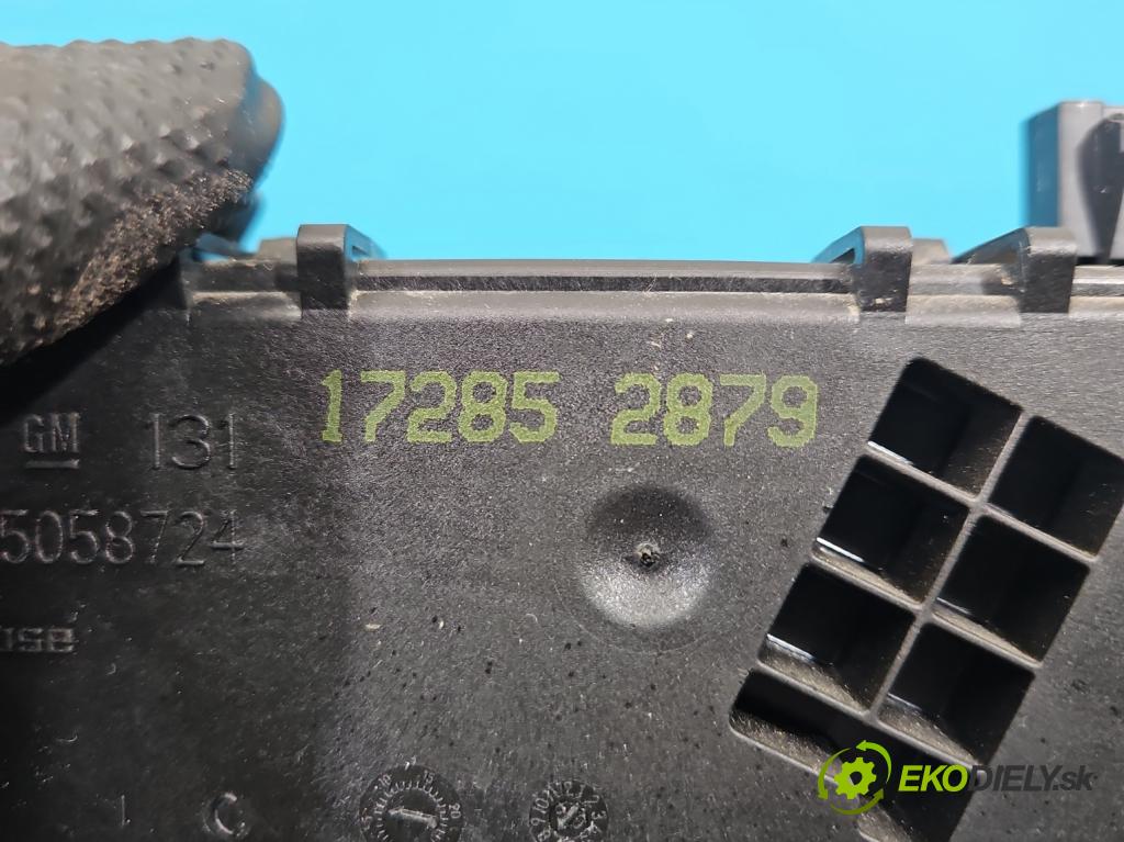 Opel Zafira B 2005-2014 1.7 cdti 125 HP manual 92 kW 1686 cm3 5- zámok kufrové dvere zadné