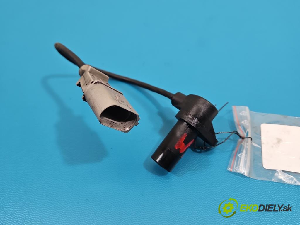 Audi Q7 2005-2015 4.2 TDI 326KM automatic 240 kW 4134 cm3 5- snímač pozícia: hriadele kľukovej 0261210262 (Snímač polohy kľukového hriadeľa)