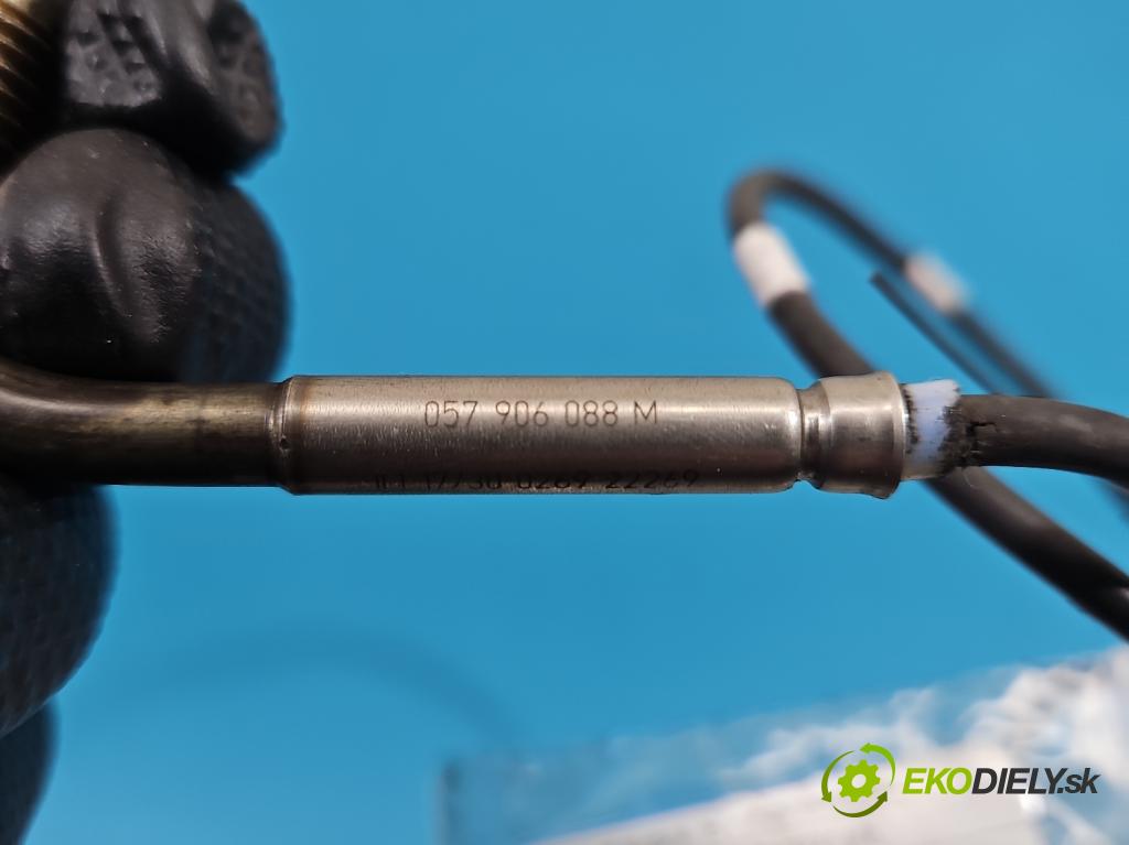 Audi Q7 2005-2015 4.2 TDI 326KM automatic 240 kW 4134 cm3 5- snímač teploty: výfukové 057906088M (Snímač)