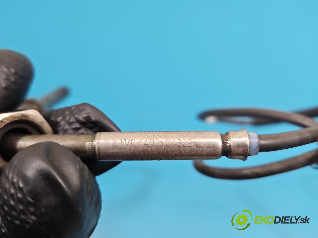 Audi Q7 2005-2015 4.2 TDI 326KM automatic 240 kW 4134 cm3 5- snímač teploty: výfukové 07Z906088A (Snímač)