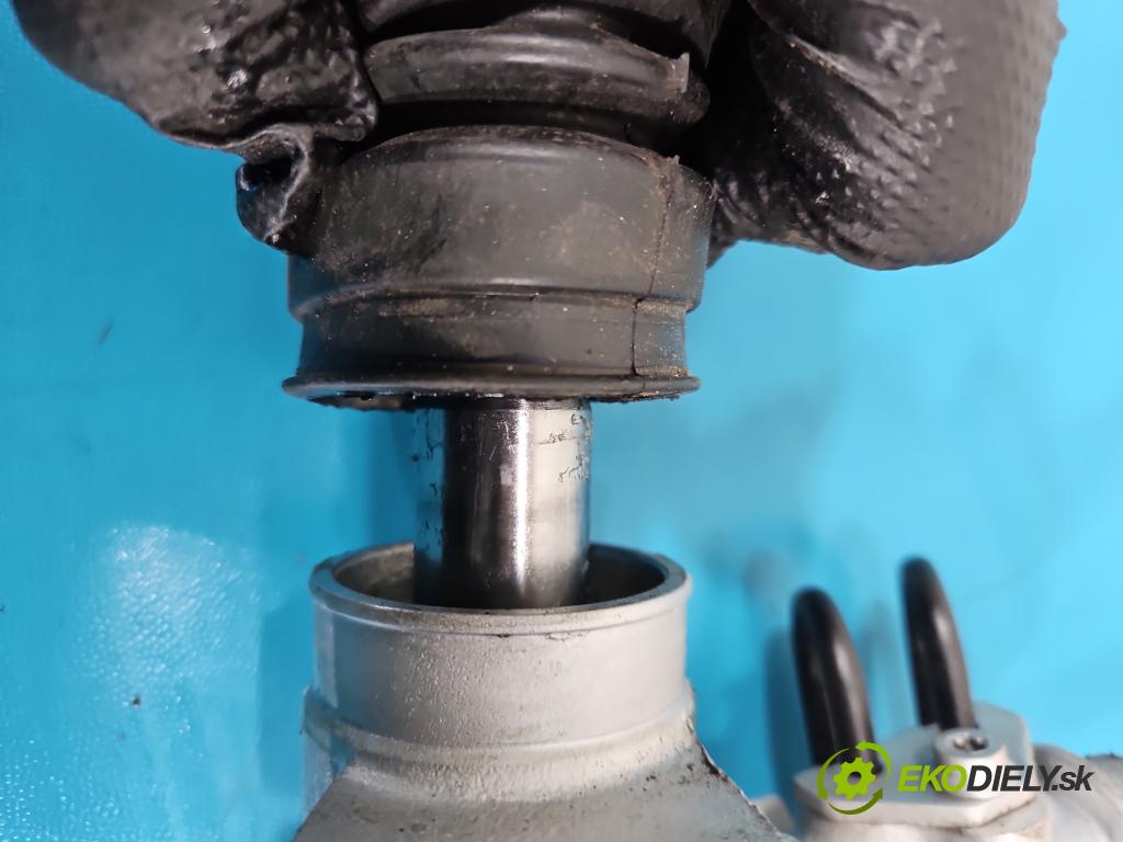 Opel Zafira B 2005-2014 1.7 cdti 125 hp manual 92 kW 1686 cm3 5- řízení volant