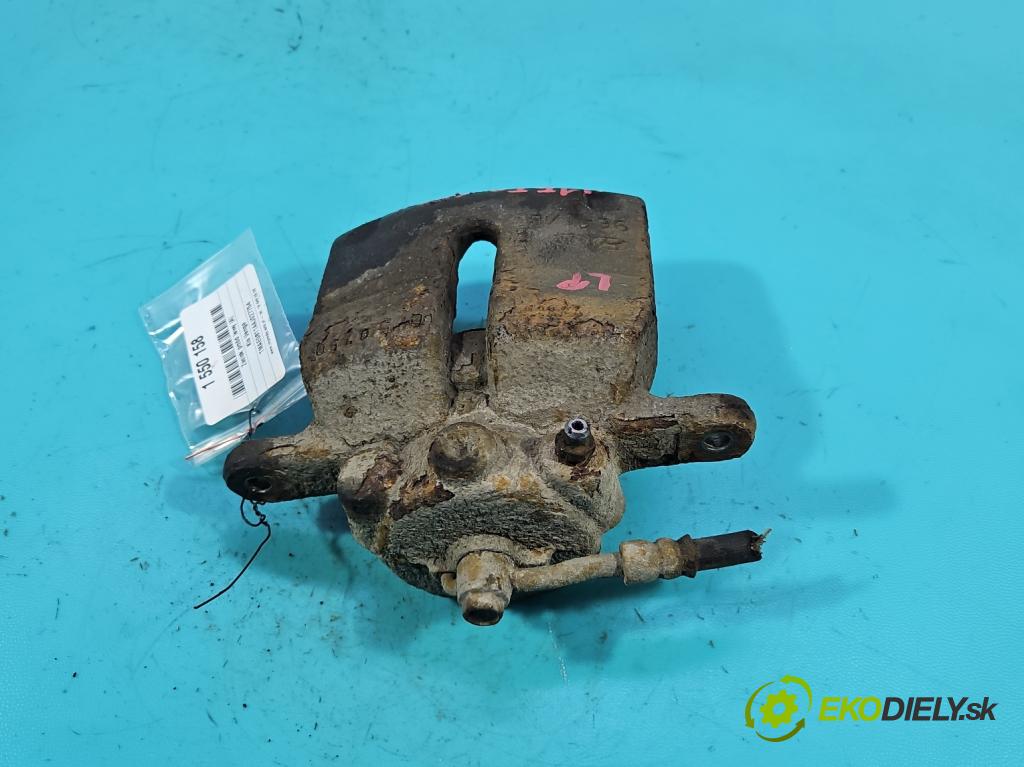 Kia Venga 1.4 16V 90 HP manual 66.2 kW 1396 cm3 5- brzdič predné ľavý  (Kľučka dverí ostatné)