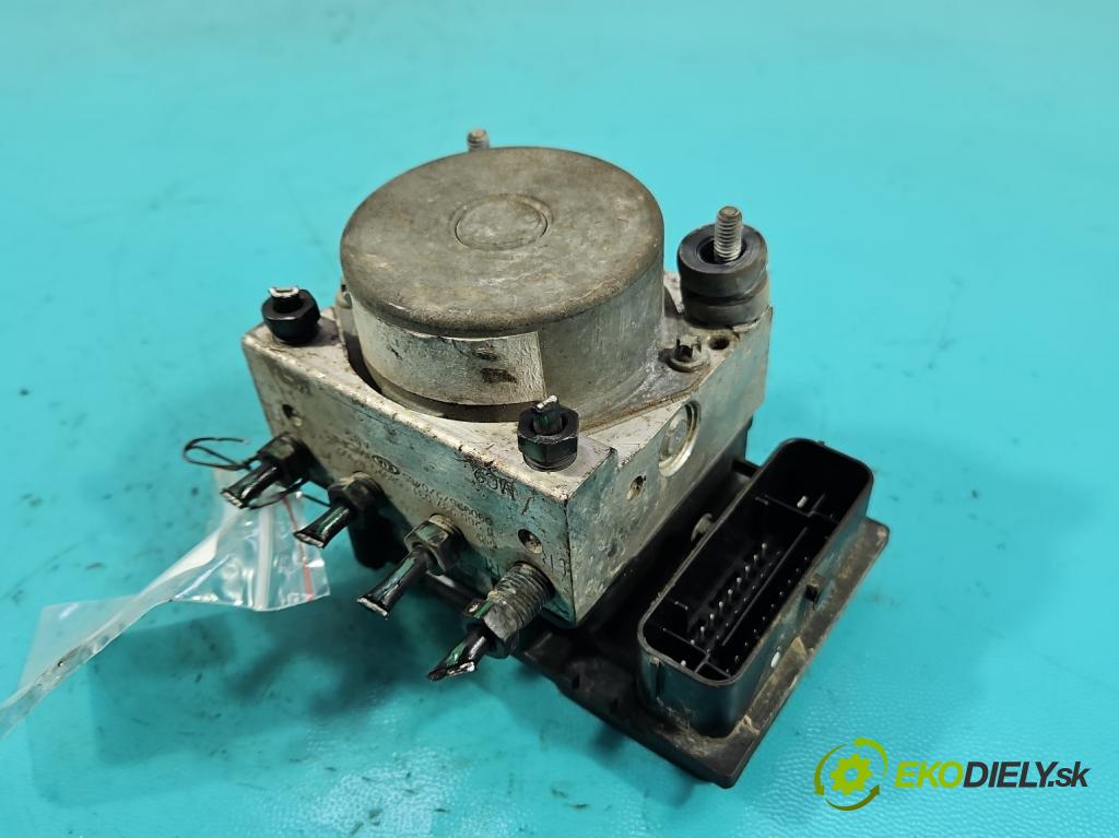 Kia Venga 1.4 16V 90 HP manual 66.2 kW 1396 cm3 5- čerpadlo abs 0265800893 (Pumpa ABS)