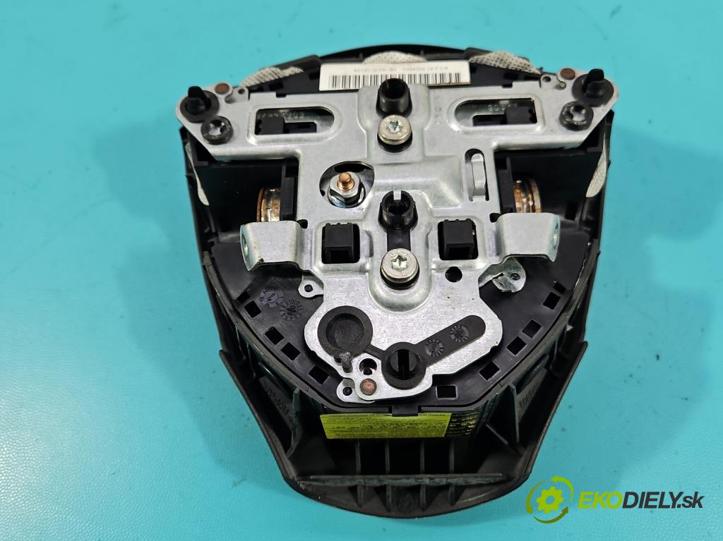 Toyota Auris I 2006-2013 2.0 D4D 126 hp manual 93 kW 1998 cm3 5- volant  (Volant)