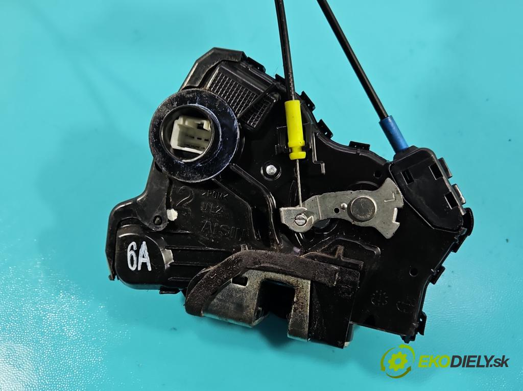 Toyota Auris I 2006-2013 2.0 D4D 126 hp manual 93 kW 1998 cm3 5- zámek přední levý