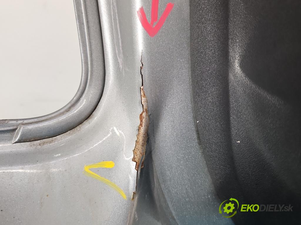 Toyota Auris I 2006-2013 2.0 D4D 126 hp manual 93 kW 1998 cm3 5- zadní kufrové dveře  (Zadní kapota (kufr))