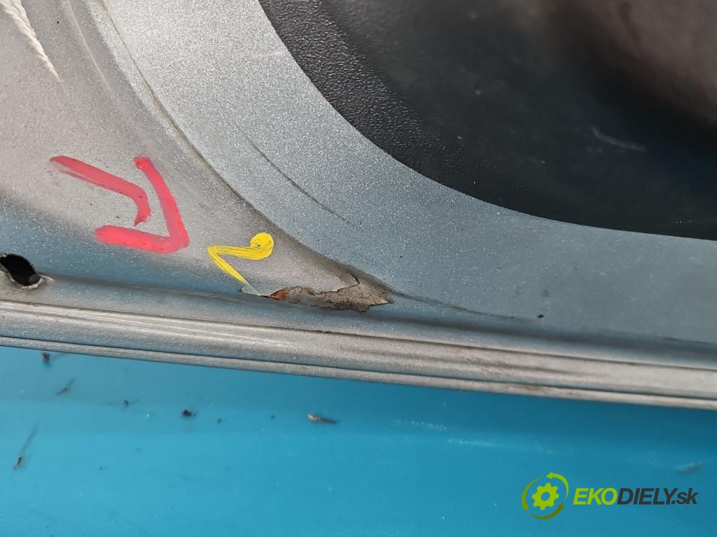 Toyota Auris I 2006-2013 2.0 D4D 126 hp manual 93 kW 1998 cm3 5- zadní kufrové dveře  (Zadní kapota (kufr))