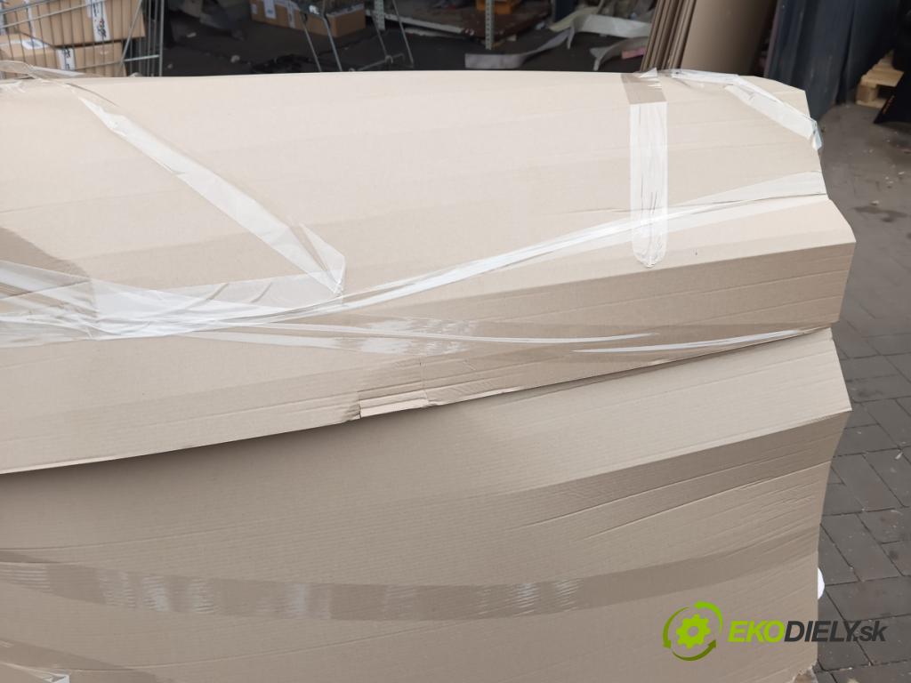 Toyota Auris I 2006-2013 2.0 D4D 126 hp manual 93 kW 1998 cm3 5- zadní kufrové dveře  (Zadní kapota (kufr))