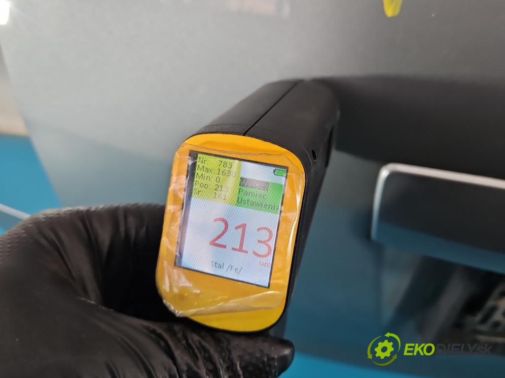 Toyota Auris I 2006-2013 2.0 D4D 126 hp manual 93 kW 1998 cm3 5- zadní kufrové dveře  (Zadní kapota (kufr))