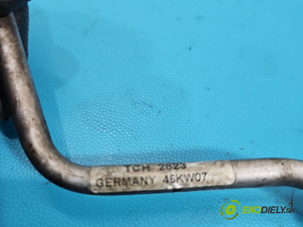 Audi Q7 2005-2015 4.2 TDI 326KM automatic 240 kW 4134 cm3 5- rúrka systému chladenia 057121492M