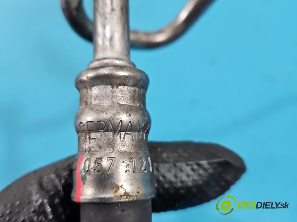 Audi Q7 2005-2015 4.2 TDI 326KM automatic 240 kW 4134 cm3 5- rúrka systému chladenia 057121598L