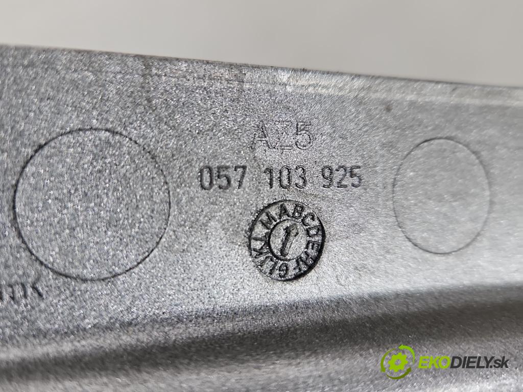 Audi Q7 2005-2015 4.2 TDI 326KM automatic 240 kW 4134 cm3 5- kryt motora horní: 3002298000