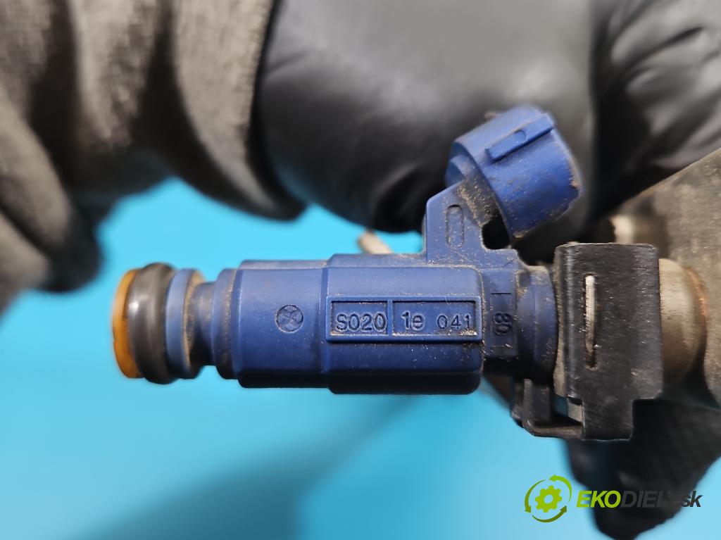 Kia Venga 1.4 16V 90 hp manual 66.2 kW 1396 cm3 5- vstřikovač 35310-2B000 (Vstřikovač paliva)