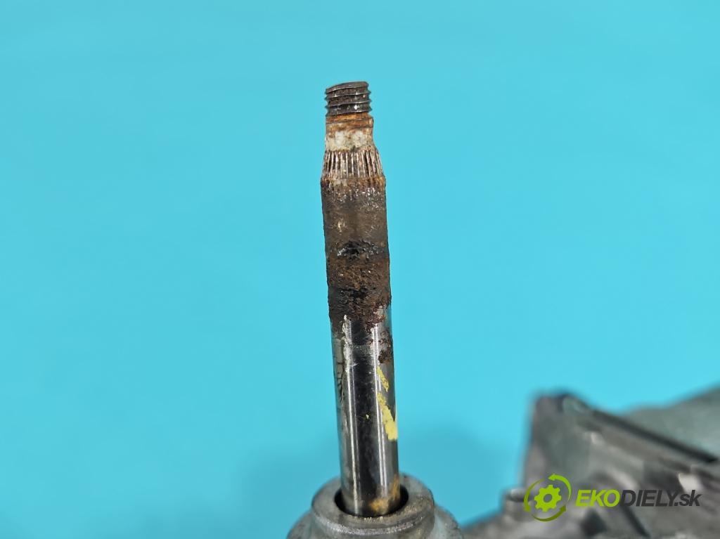 Toyota Auris I 2006-2013 2.0 D4D 126 hp manual 93 kW 1998 cm3 5- motor stěrače zadní 85130-02030